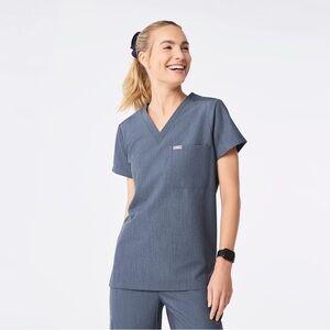 FIGS Catarina One-Pocket Scrub Top for Women Heather Denim